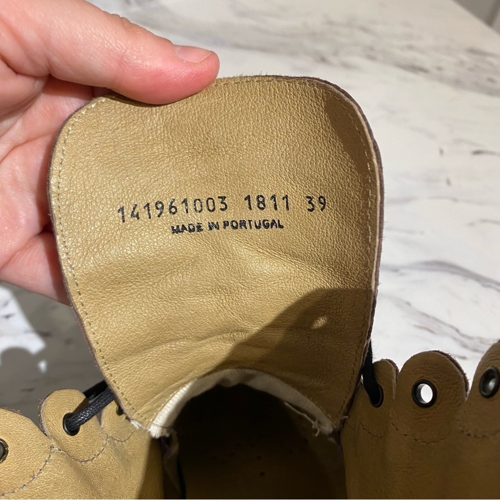 Fly London‎ - Picture 15 of 16